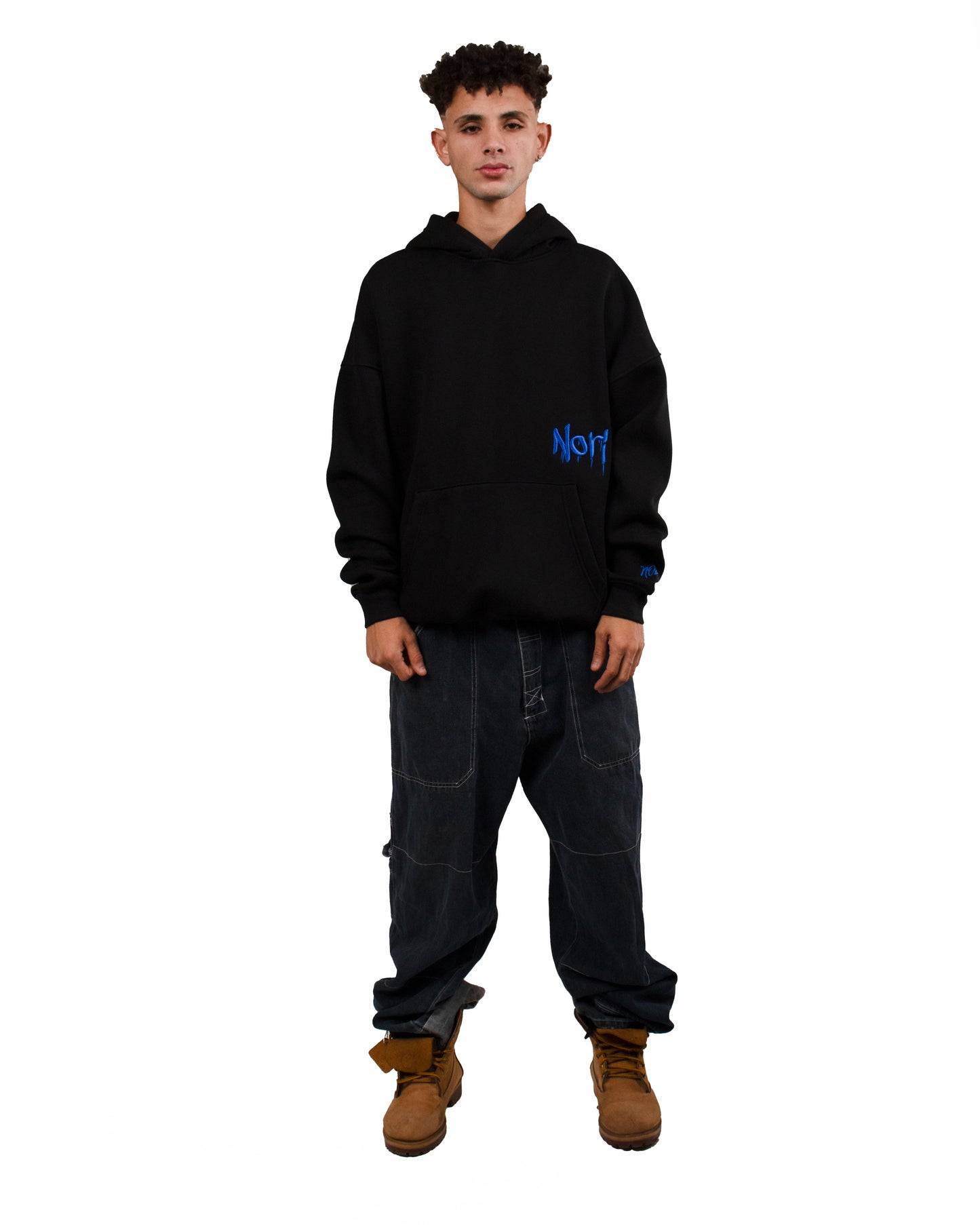 NORI BLACK HOODIE